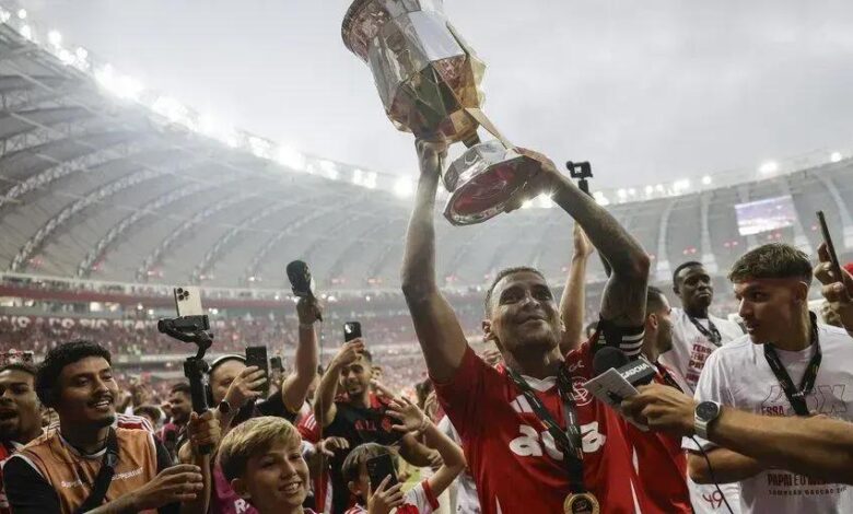 Inter Realiza Leilão de Camisas Usadas no Gre-Nal do Gauchão