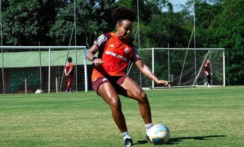 Jordana Fala Sobre Expectativas para o Brasileirão Feminino