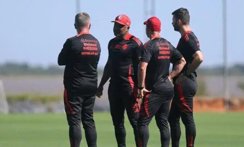 Roger Define Estratégia do Inter para o Gre-Nal