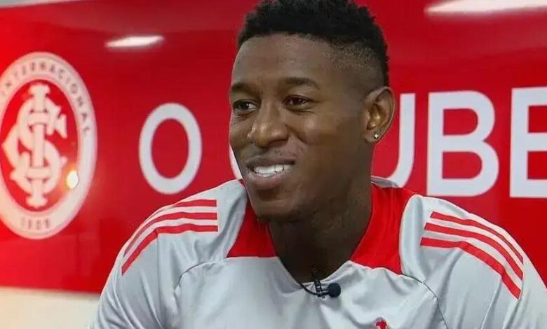 Vitão: 'Uma hora chegará a oportunidade na Seleção'