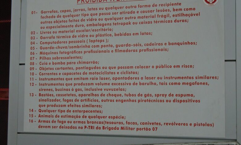 Vista externa do Estádio Beira-Rio, em Porto Alegre, às margens do Guaíba