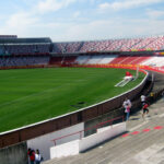 Torcida do Internacional nas arquibancadas do Beira-Rio em dia de jogo do Colorado