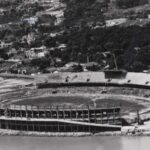Obras do Estádio Beira-Rio na década de 1960, antes da inauguração